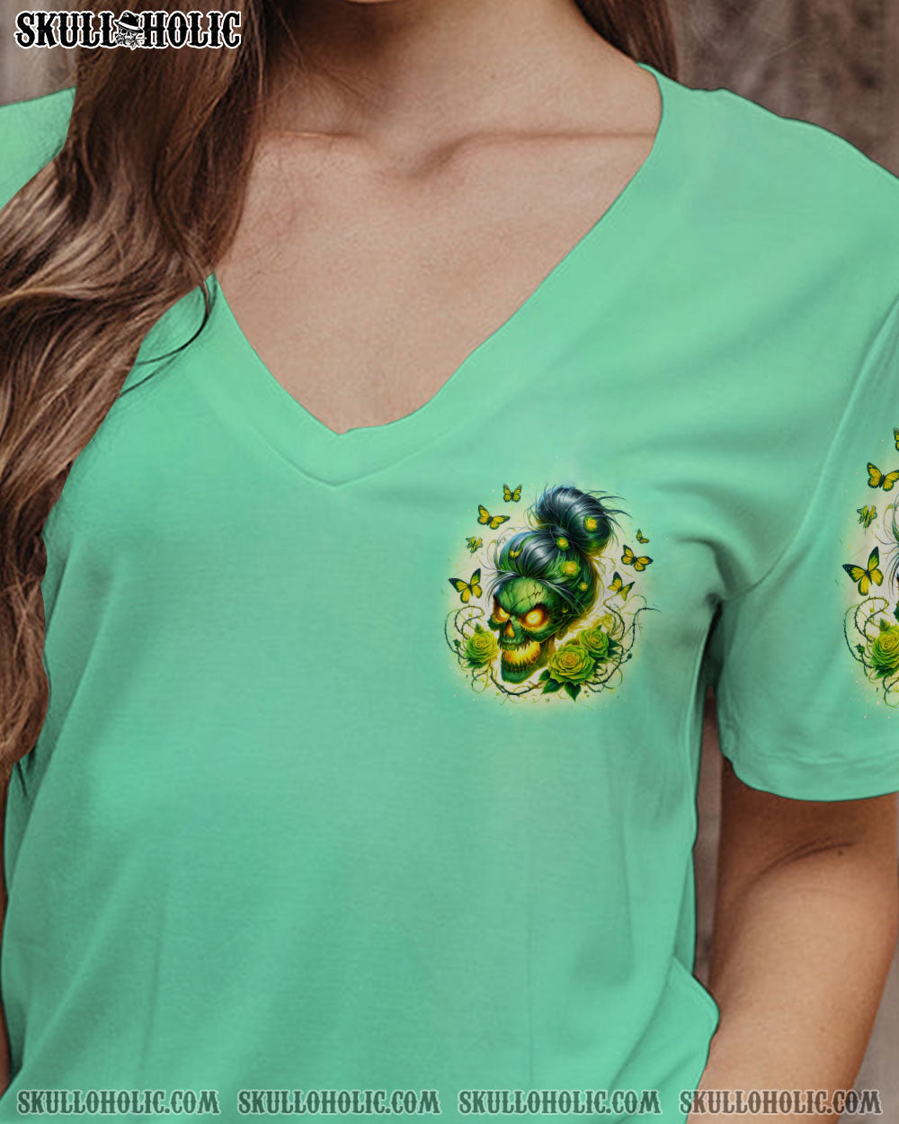 I’M AN OLD WOMAN MESSY BUN SKULL ALL OVER PRINT – TLTR2706243