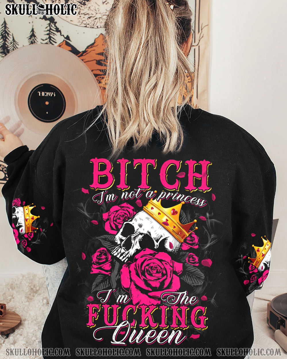 I'M F QUEEN GOLD CROWN ALL OVER PRINT - TLTM1912221