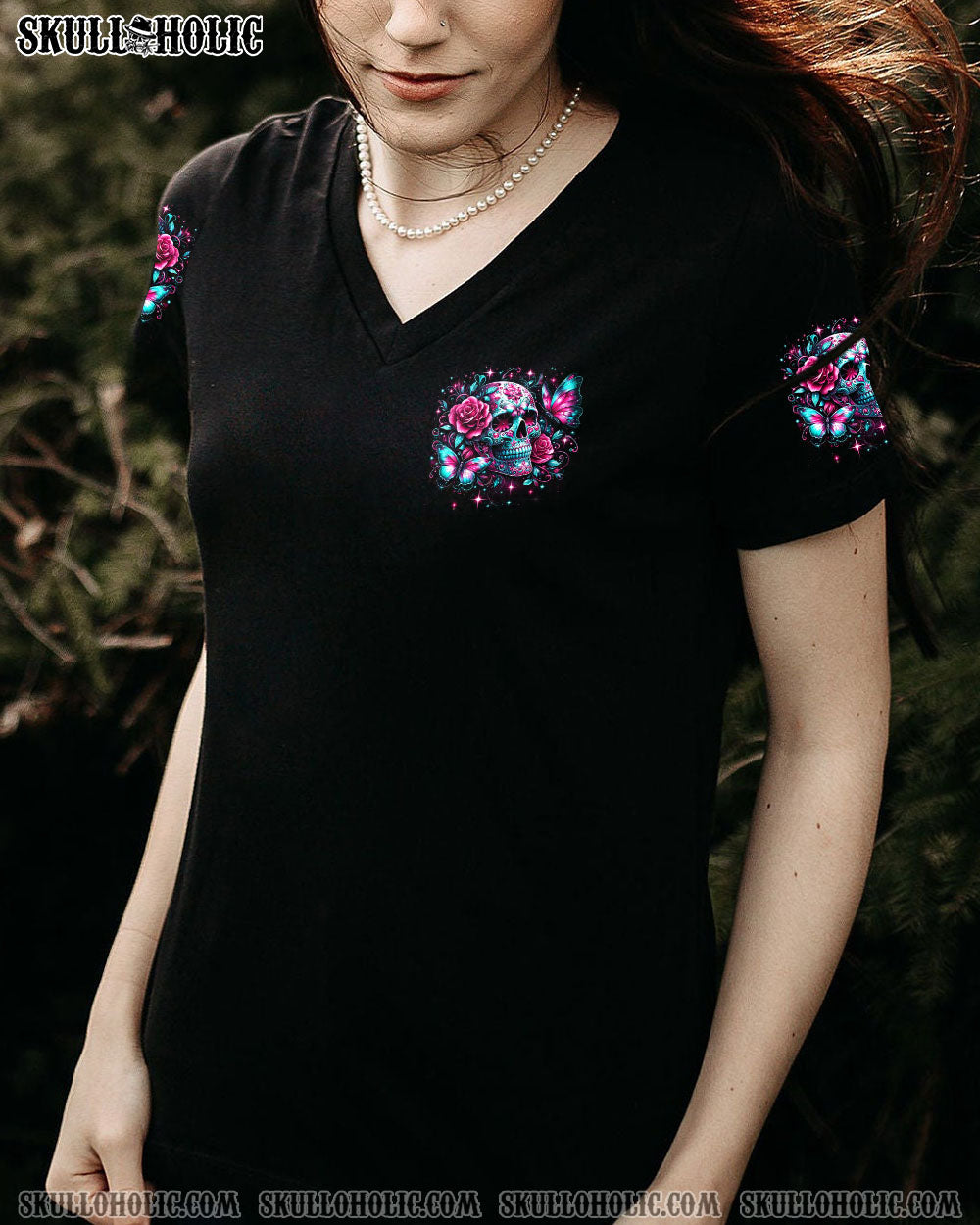 JUST A WOMAN WHO LOVES SKULLS AND HAS TATTOOS ALL OVER PRINT – YHDU0805241