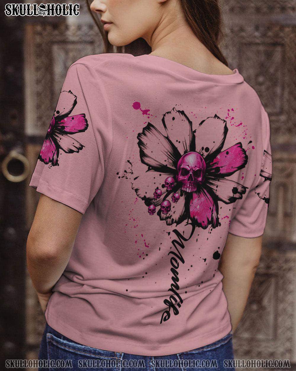 MOM LIFE DAISY SKULL ALL OVER PRINT – TLNZ2402234