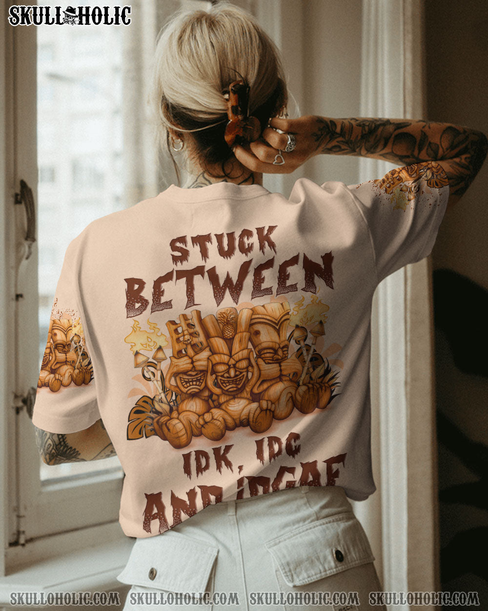 STUCK BETWEEN IDK IDC AND IDGAF TIKI SKULL ALL OVER PRINT – YHLN0102234