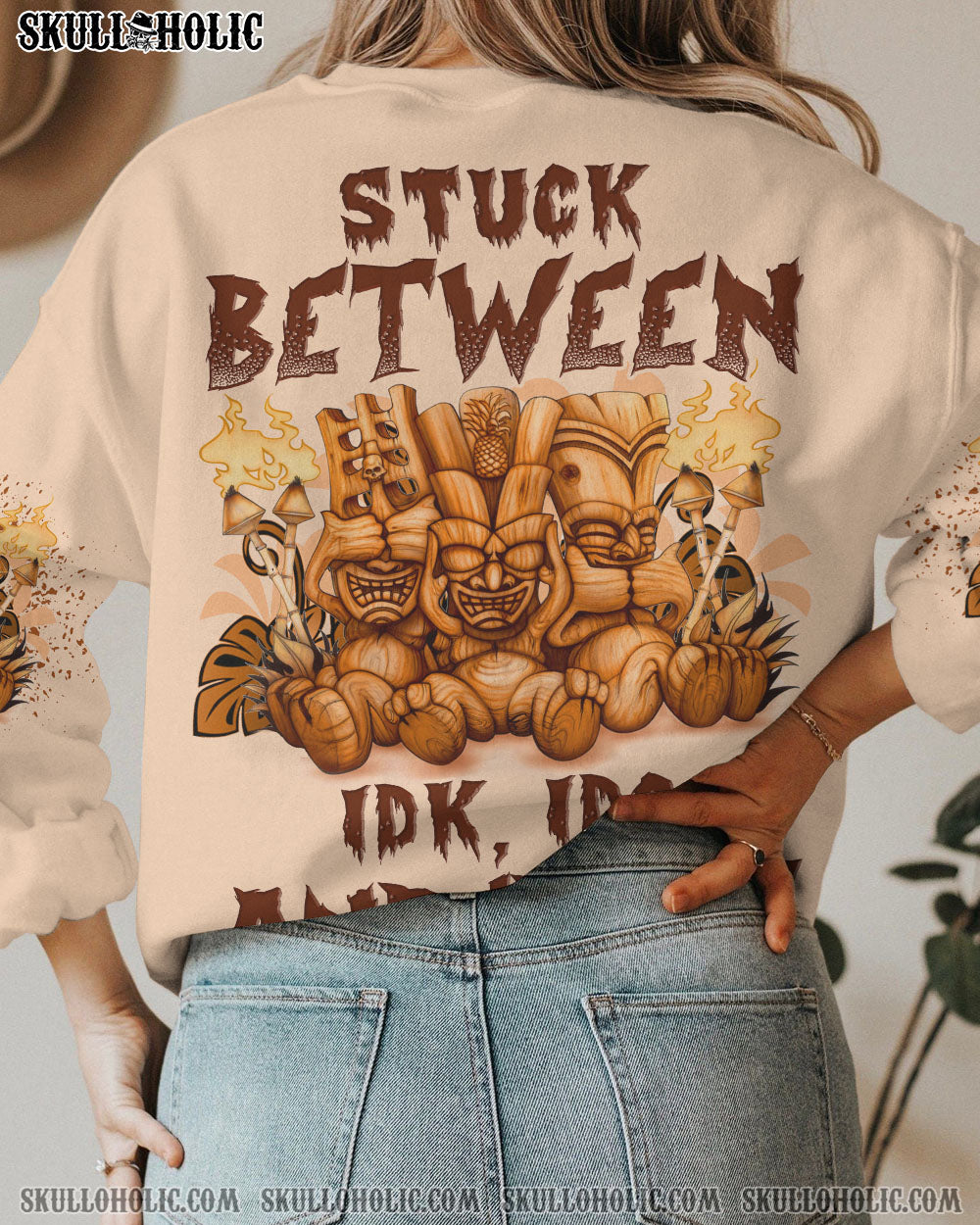 STUCK BETWEEN IDK IDC AND IDGAF TIKI SKULL ALL OVER PRINT – YHLN0102234