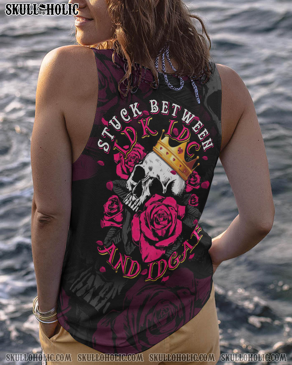 STUCK BETWEEN ROSE SKULL CIRCLE ALL OVER PRINT – TLTM2012222