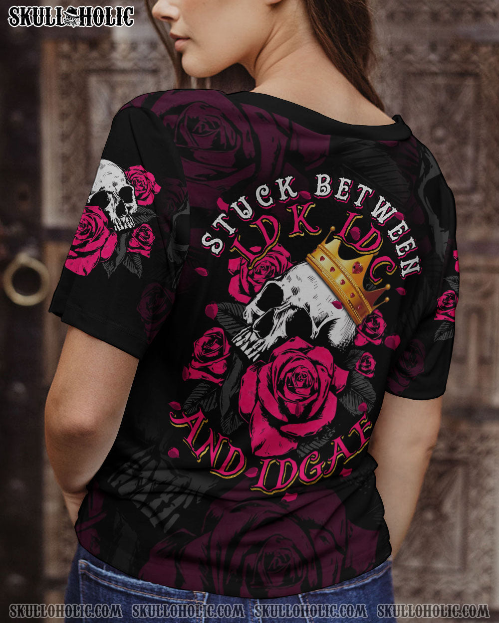 STUCK BETWEEN ROSE SKULL CIRCLE ALL OVER PRINT – TLTM2012222