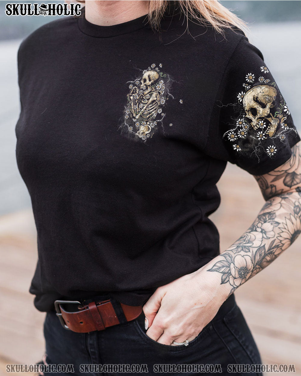 THE GOOD GIRL IN ME SKELETON DAISY ALL OVER PRINT – TLTW2710222