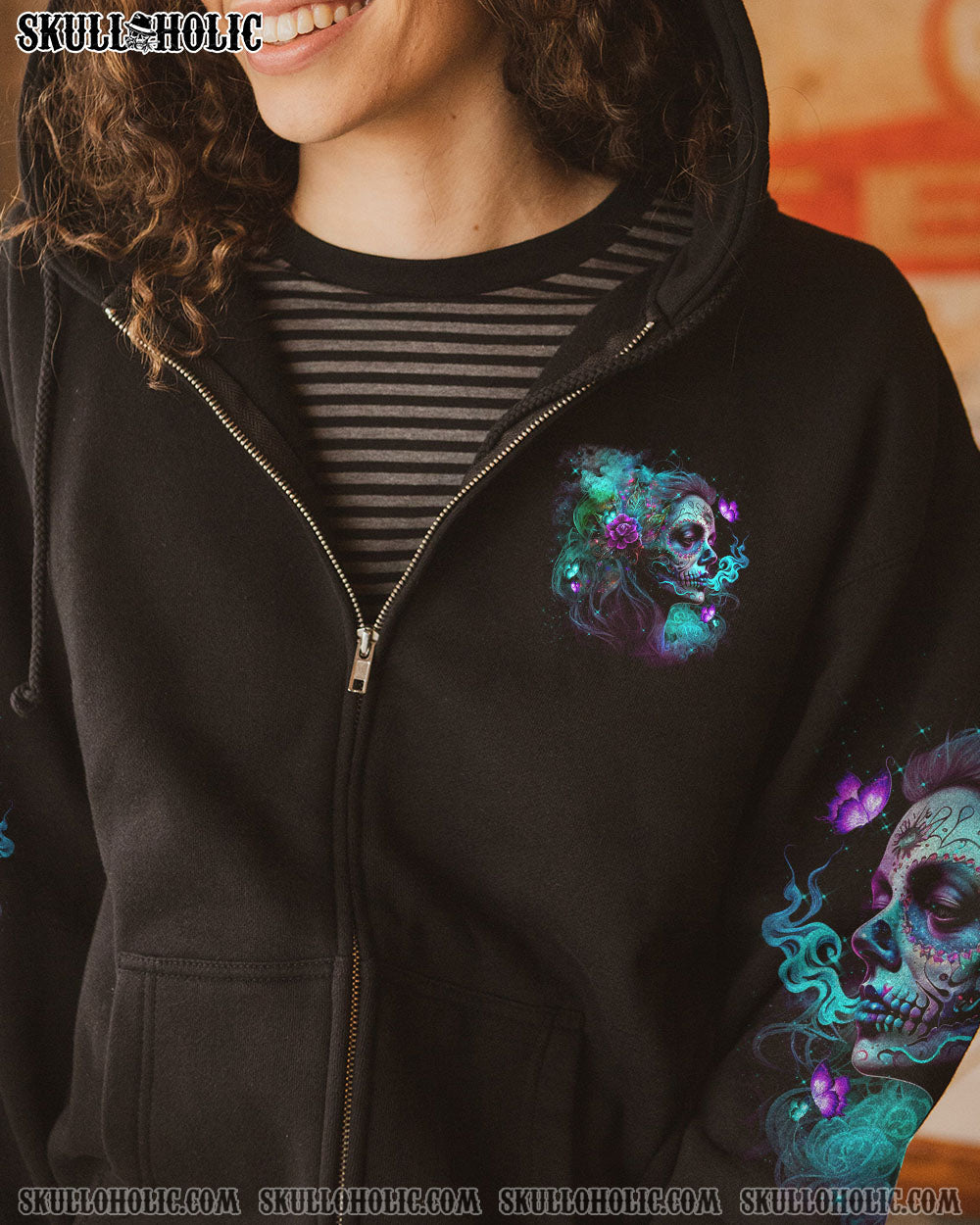 WARNING THIS TATTOOED GIRL SMOKE ALL OVER PRINT – TLTM1402233