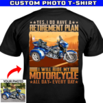 back-of-a-middle-aged-man-wearing-a-t-shirt-mockup-on-the-street-a11095b.png