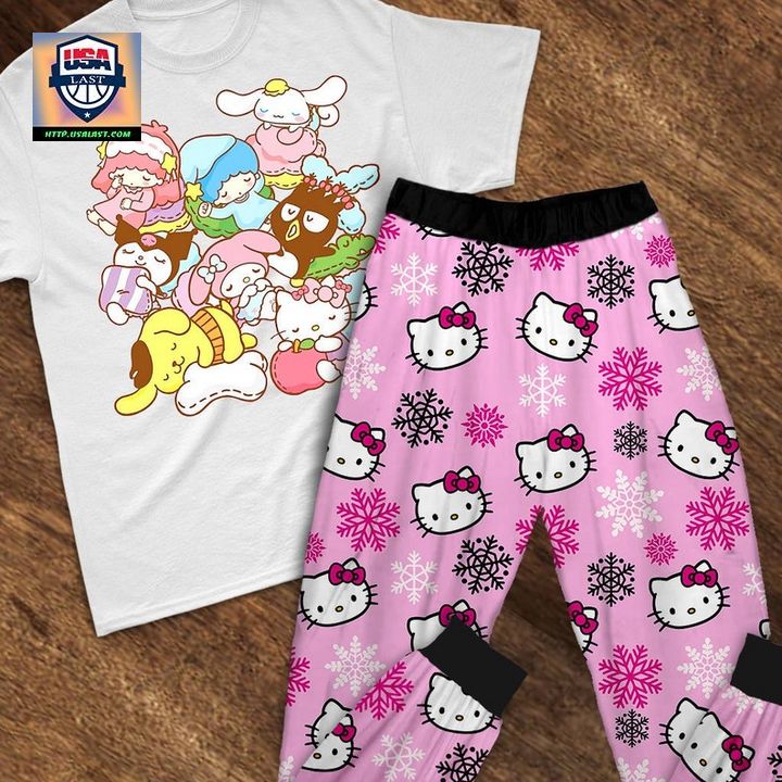 HELLO KITTY HOLIDAY CHRISTMAS FAMILY PAJAMAS SET – USALAST