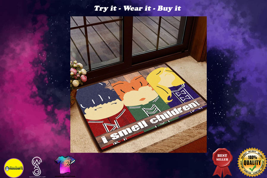 [SPECIAL EDITION] HOCUS POCUS CHIBI I SMELL CHILDREN HALLOWEEN DOORMAT – MARIA